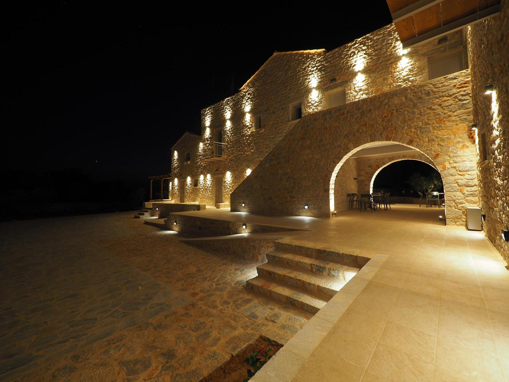 Terra Di Pietra Exclusive Suites & Apartments Areópolisz Kültér fotó