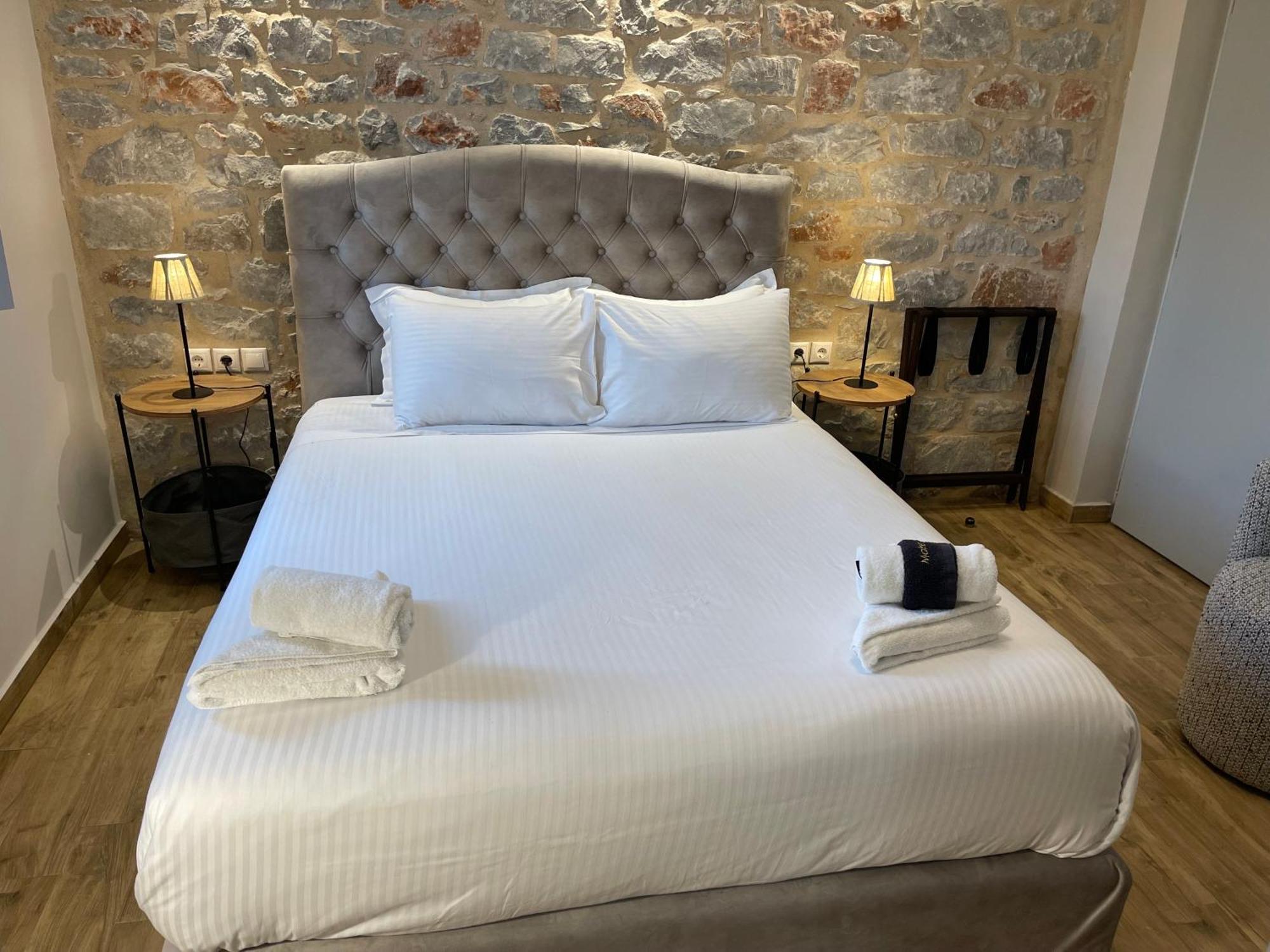 Terra Di Pietra Exclusive Suites & Apartments Areópolisz Kültér fotó